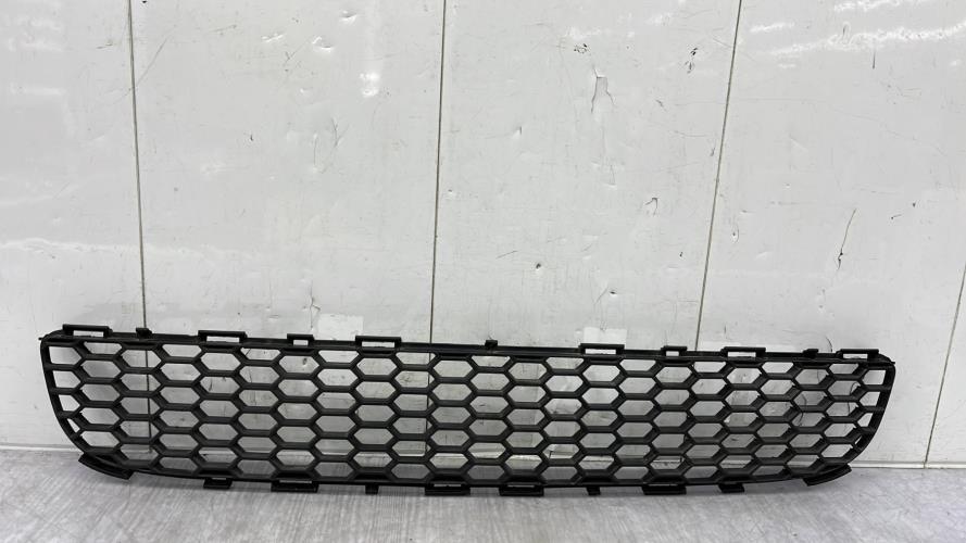 Grille de pare choc TOYOTA COROLLA VERSO 2 PHASE 1 Diesel