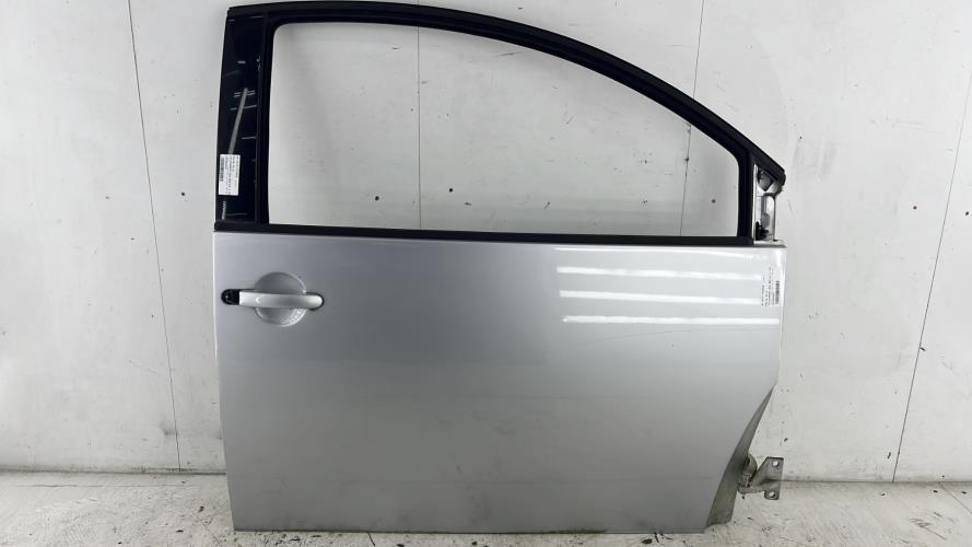 Porte avant droit VOLKSWAGEN NEW BEETLE 1 PHASE 1 Essence