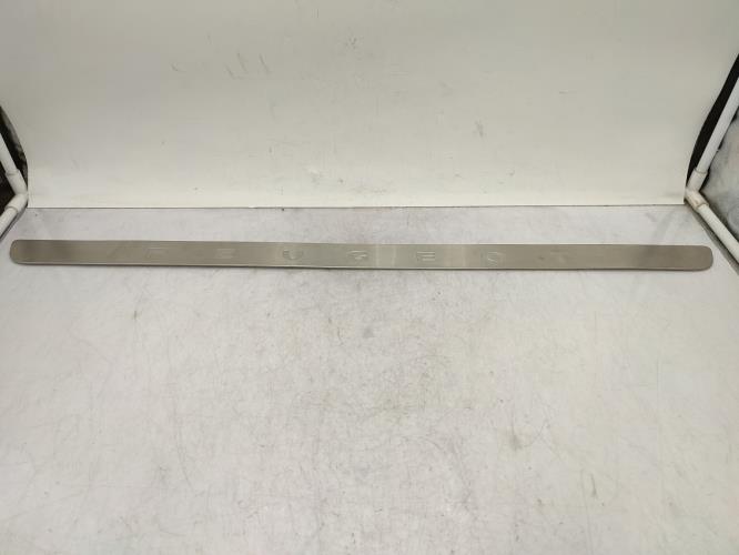 Enjoliveur PEUGEOT RCZ PHASE 1 COUPE Essence