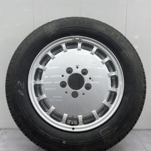 Roue MERCEDES 300 W124 PHASE 1 Essence