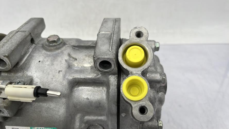 Compresseur clim DACIA DUSTER 1 PHASE 1 Diesel