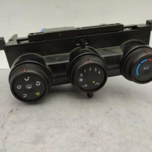 Commande chauffage DACIA DUSTER 2 PHASE 2 Diesel