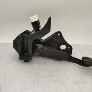 Pedale de frein DACIA DUSTER 2 PHASE 2 Diesel