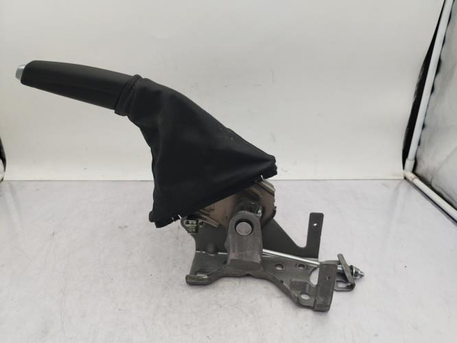 Levier frein à main DACIA DUSTER 2 PHASE 2 Diesel