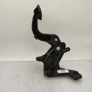 Pedale d'embrayage PEUGEOT 208 2 PHASE 1 Essence