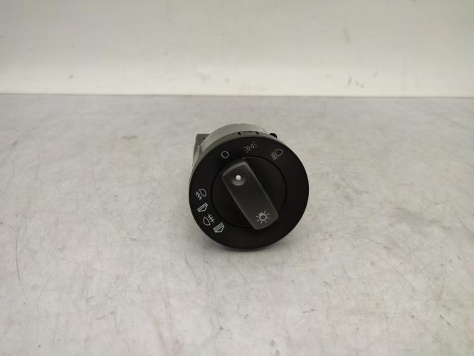Commande de phare AUDI A4 2 PHASE 1 Diesel