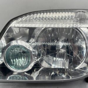 Optique avant principal gauche (feux)(phare) NISSAN T30