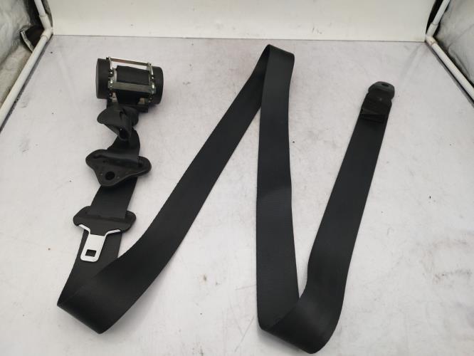 Ceinture arriere droit PEUGEOT 206+ Essence