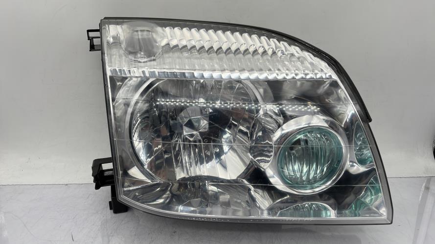Optique avant principal droit (feux)(phare) NISSAN T30