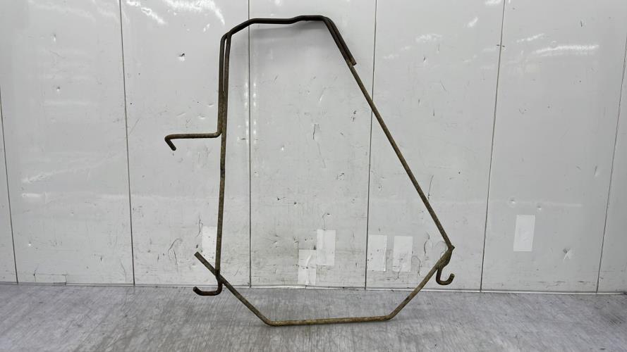 Panier roue de secours PEUGEOT 106 PHASE 1 Essence