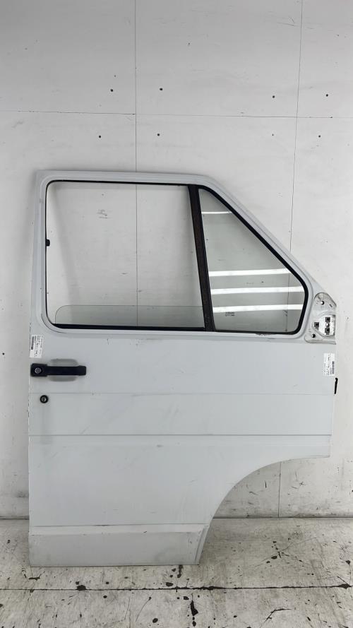 Porte avant droit RENAULT TRAFIC 1 PHASE 3 Diesel