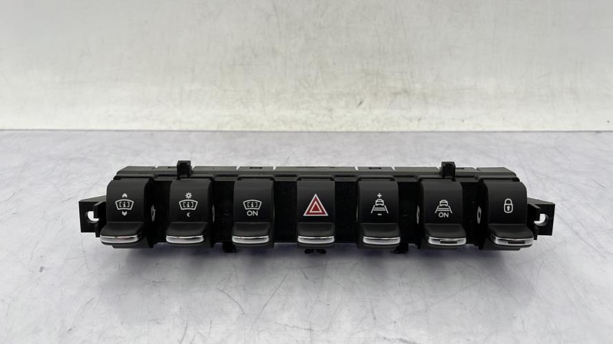 Bouton de warning PEUGEOT 3008 1 PHASE 1 Diesel