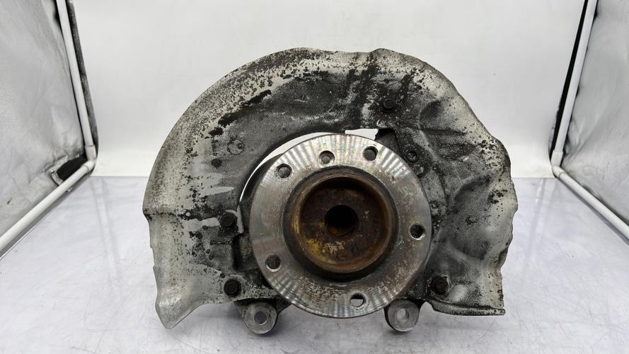 Fusee avant droit BMW SERIE 5 E60 PHASE 2 Diesel