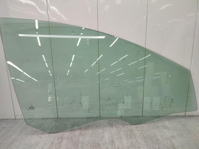 Vitre avant droit CITROEN C5 1 PHASE 1 Diesel