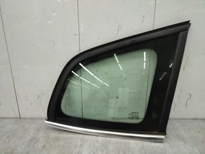 Custode arriere droit RENAULT LAGUNA 3 PHASE 1 BREAK Diesel