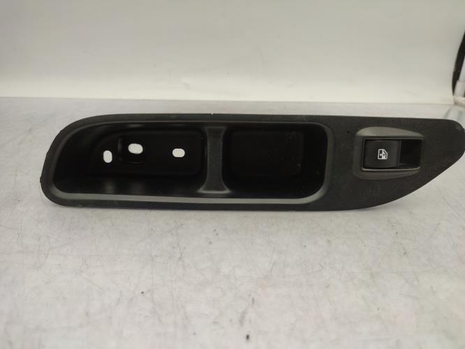 Interrupteur de leve vitre avant droit FIAT TIPO 2 PHASE 1 Diesel