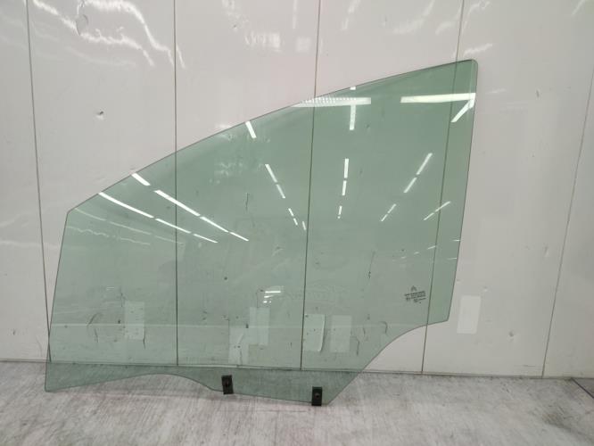 Vitre avant gauche CITROEN C4 1 PHASE 2 Diesel