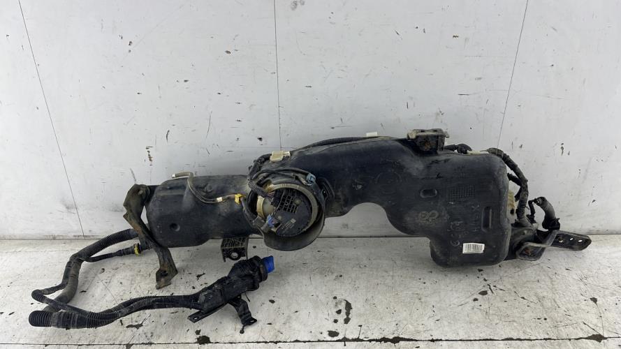 Reservoir AdBlue TOYOTA HILUX 5 PHASE 1 Diesel