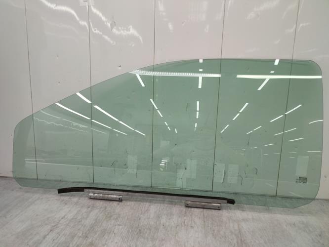 Vitre avant gauche RENAULT TWINGO 1 PHASE 2 Essence