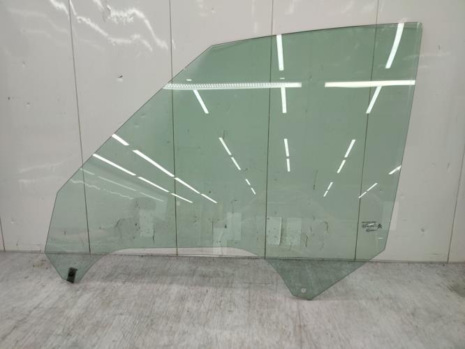 Vitre avant gauche CITROEN C4 PICASSO 1 Diesel