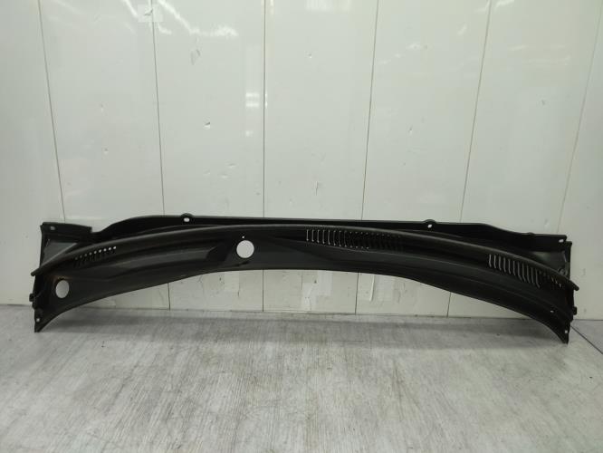 Baie de pare brise SUZUKI IGNIS 3 Essence