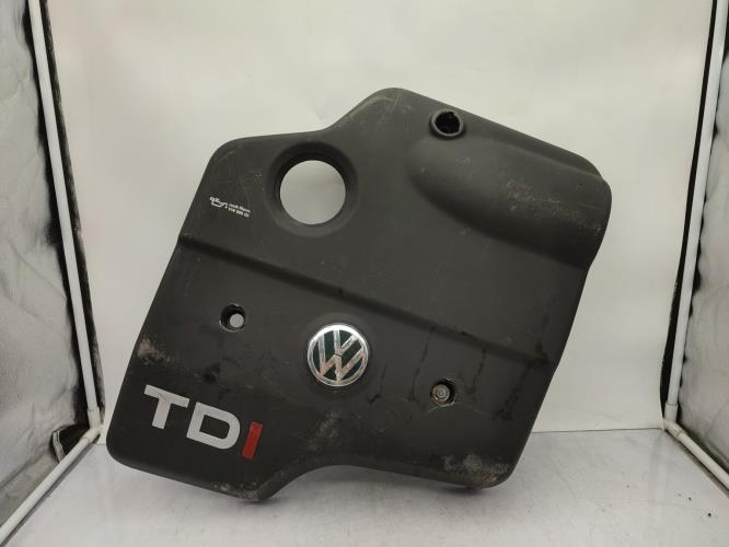 Cache moteur  VOLKSWAGEN GOLF 3 Diesel