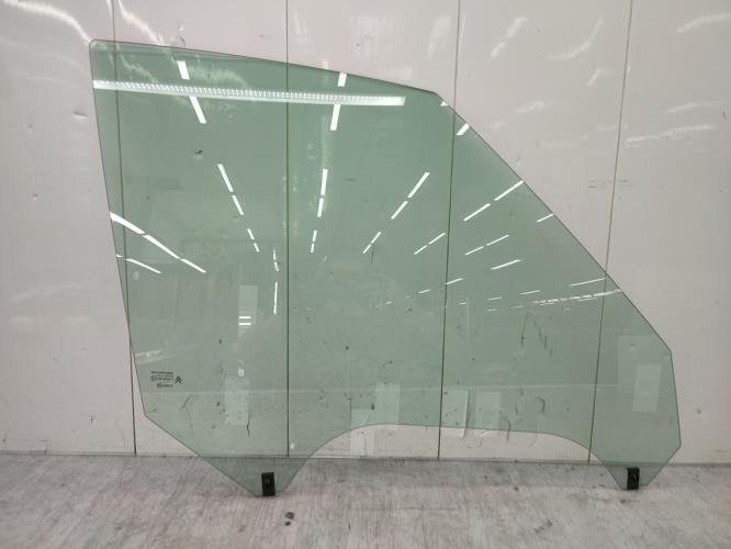 Vitre avant droit CITROEN C4 GRAND PICASSO 1 Diesel