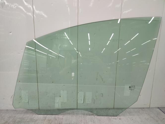 Vitre avant gauche OPEL MERIVA B PHASE 2 Essence