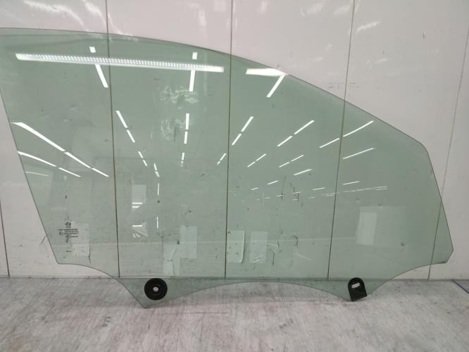 Vitre avant droit PEUGEOT 308 2 PHASE 1 Diesel