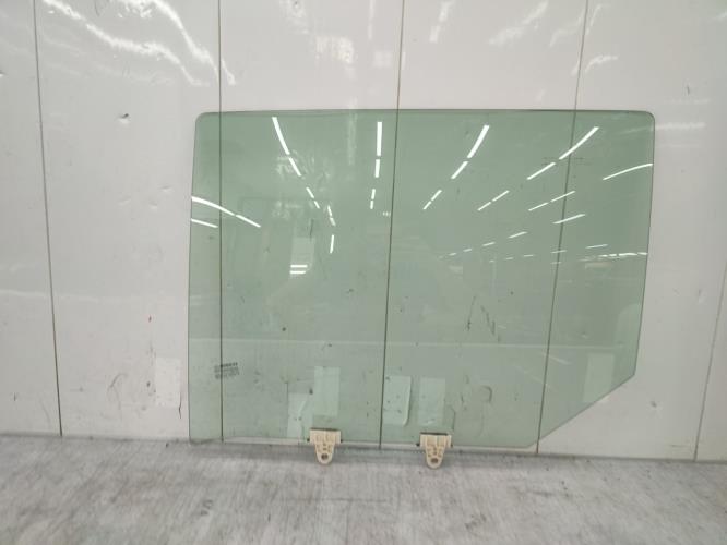 Vitre arriere gauche RENAULT MEGANE 3 PHASE 2 BREAK Diesel