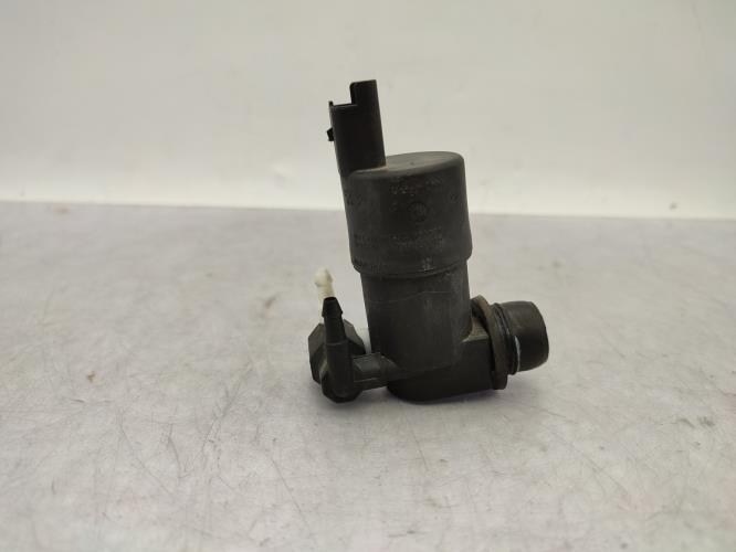 Pompe lave glace avant PEUGEOT 208 1 PHASE 2 Diesel