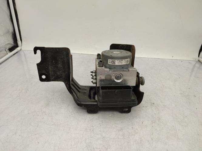 Bloc ABS (freins anti-blocage) PEUGEOT 208 1 PHASE 2 Diesel