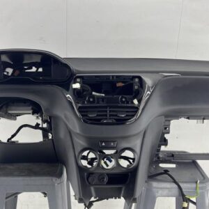 Tableau de bord PEUGEOT 208 1 PHASE 2 Diesel