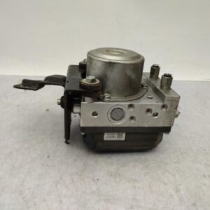 Bloc ABS (freins anti-blocage) NISSAN X-TRAIL 2 PHASE 1 Diesel