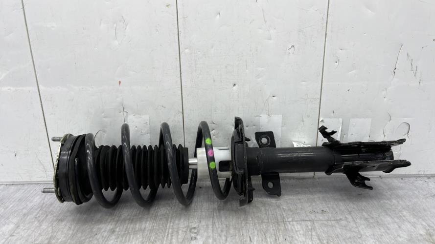 Amortisseur avant gauche FORD FIESTA 6 PHASE 2 Diesel