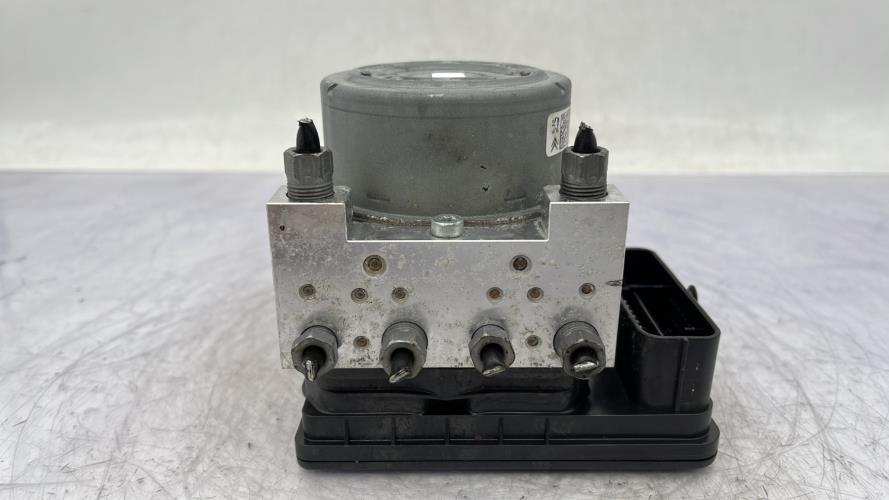 Bloc ABS (freins anti-blocage) PEUGEOT 208 1 PHASE 2 Diesel