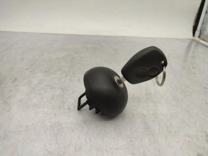 Bouchon de carburant RENAULT CLIO 3 PHASE 2 Essence