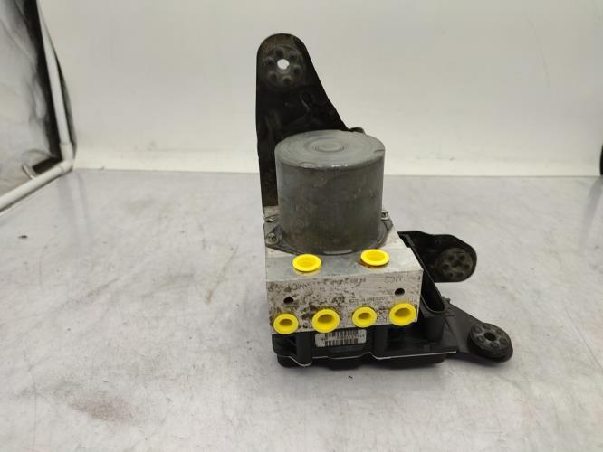 Bloc ABS (freins anti-blocage) RENAULT SCENIC 2 PHASE 1 Essence