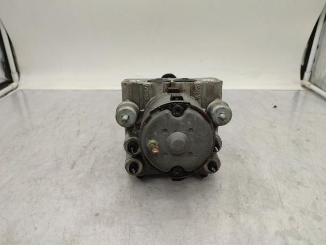 Bloc ABS (freins anti-blocage) AUDI A6 1 Diesel
