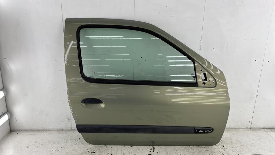 Porte avant droit RENAULT CLIO 2 PHASE 2 Essence