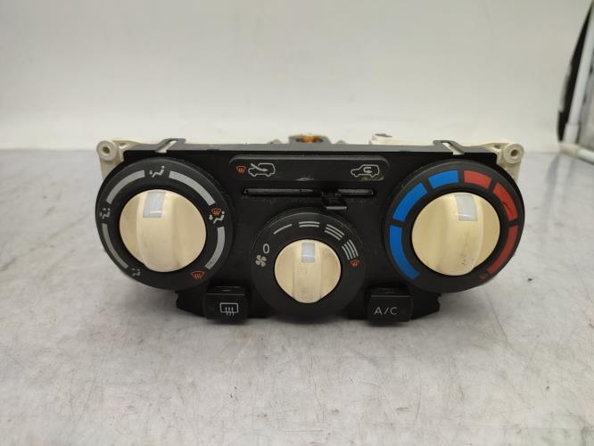 Commande chauffage NISSAN MICRA 3 PHASE 2 Essence