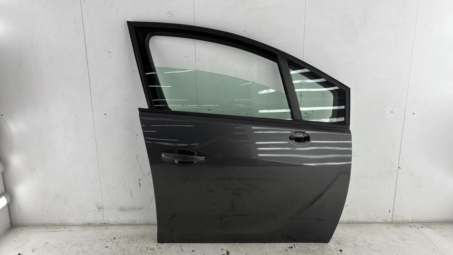 Porte avant droit OPEL MERIVA B PHASE 1 Essence