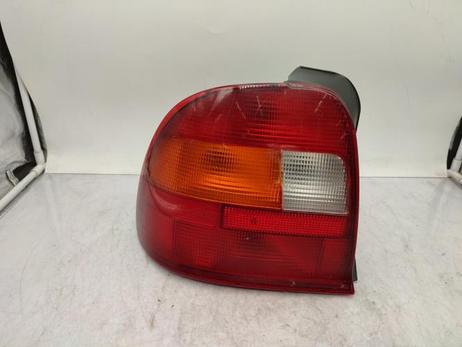 Feu arriere principal gauche (feux) ROVER 600 Essence