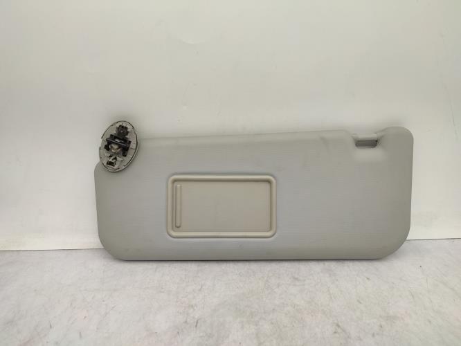 Pare soleil gauche TOYOTA VERSO PHASE 1 Essence