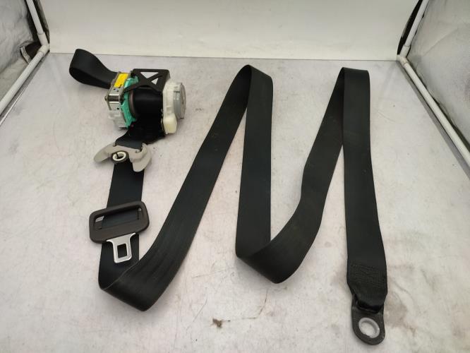 Ceinture avant droit TOYOTA VERSO PHASE 1 Essence