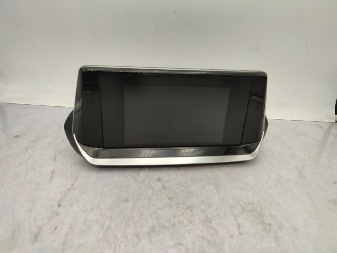 Ecran GPS PEUGEOT 208 2 PHASE 1 Essence