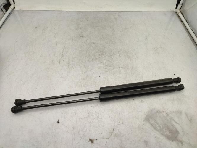 Verin de coffre PEUGEOT 208 2 PHASE 1 Essence