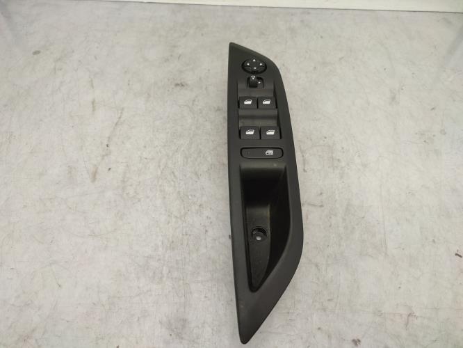 Interrupteur de leve vitre avant gauche PEUGEOT 208 2 PHASE 1 Essence