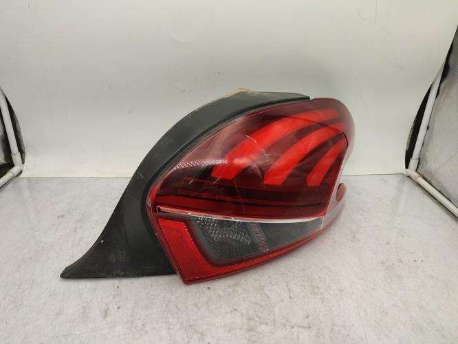 Feu arriere principal droit (feux) PEUGEOT 208 1 PHASE 2 Diesel