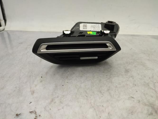 Aerateur tableau de bord avant gauche PEUGEOT 208 2 PHASE 1 Essence